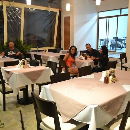 Da Puccio Rawai Guesthouse ภายนอก รูปภาพ