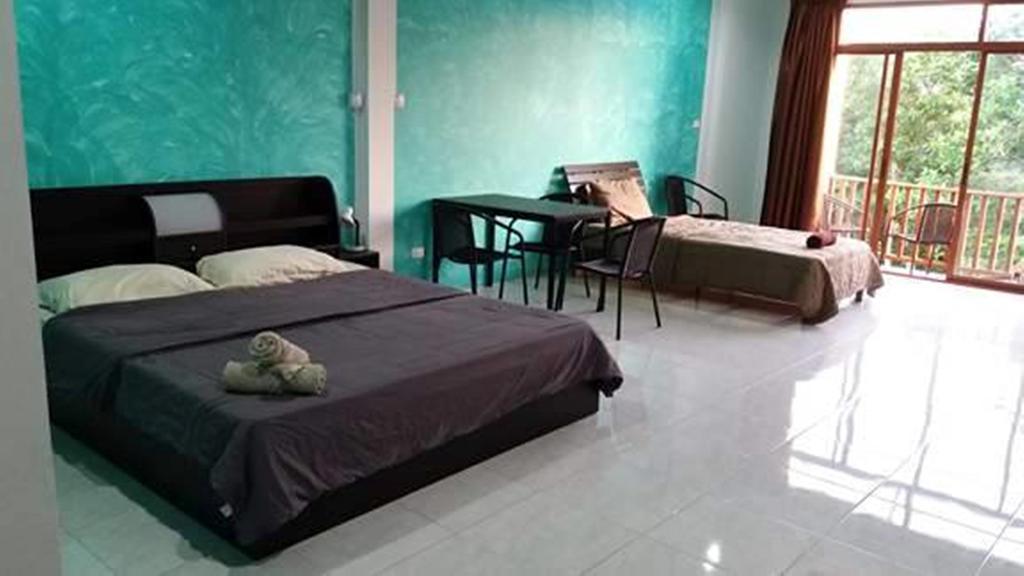 Da Puccio Rawai Guesthouse ภายนอก รูปภาพ